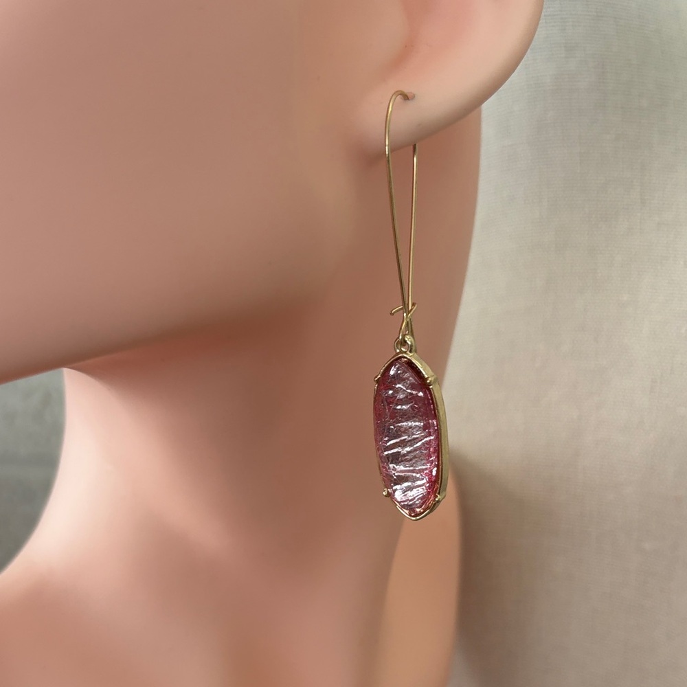 Catherine Malandrino Shades of Pink Dangle Earrings Set of 3 NEW Gold Tone hooks - Picture 8 of 8